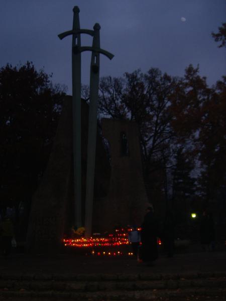 4_1193996868.jpg